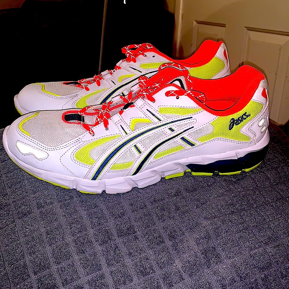 ASICS. Size 13.